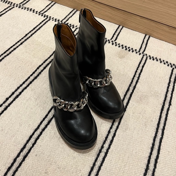 Jessica Buurman Black Leather Chain Ankle Boots - Picture 6 of 7